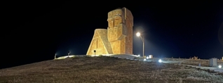 Այսօրը ոչ միայն խորհրդանշում է մեր ներկայի ու ապագայի թուրքացման լիարժեք մեկնարկի օրը, այլև զանգվածային ստի օրը