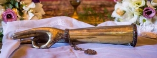 Վաղը Մայր Աթոռից Երևանի Զորավոր Սուրբ Աստվածածին եկեղեցի կբերվի Սուրբ Անանիա առաքյալի մասնատուփ-աջը