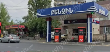 Աբովյանում հայտնի «Բենզինների խաչմերուկում» տեղի ունեցած վիճաբանnւթյան արդյունքում կա վիրավnր. որոնվում են 2 կասկածյալ անչափահաս տղաները