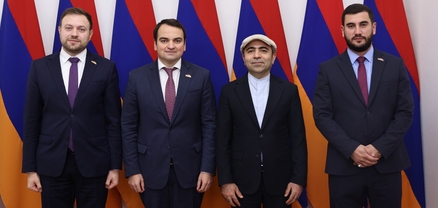 «Ուժեղ Հայաստան» խմբակցության անդամները և Իրանի դեսպանը քննարկել են ԹՐԻՓՓ-ին և Հայաստան-Ադրբեջան հարաբերություններին առնչվող հարցեր