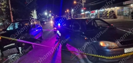 Վանաձորի «Իմպերիա» հարսանյաց սրահի դիմաց բախվել են «Renault»-ը և «Opel Astra»-ն․ կան վիրավորներ