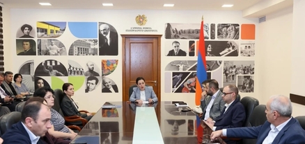 Դպրոցական ավտոբուսների գործարկումն ու ուսուցիչների ատեստավորումը՝ ԿԳՄՍՆ խորհրդակցության օրակարգում