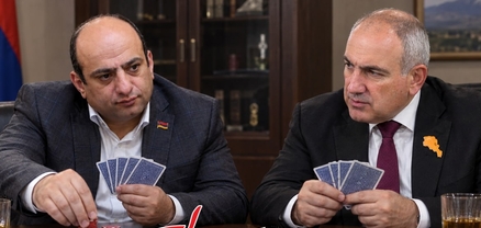 Վարչապետը «բլոտ»-ում պարտվել է, դուրս եկել պայքարից. «Ժողովուրդ»