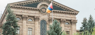 ԱԺ-ում Փաշինյանի առաջարկած «եկեղեցու ճգնաժամի» հանձնաժողովի ստեղծման հարցն է քննարկվում. ՈւՂԻՂ