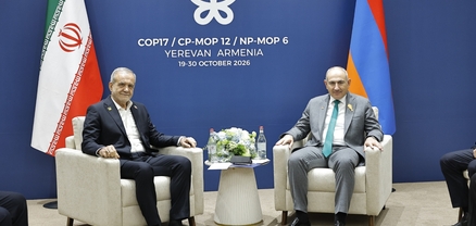 Փաշինյանն ու Իրանի նախագահը մտքեր են փոխանակել համատեղ ծրագրերին վերաբերող թեմաների շուրջ