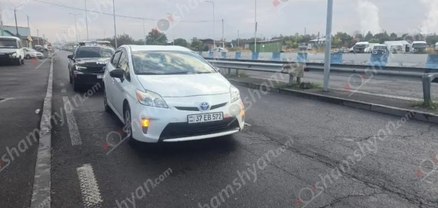 Արտաշատի խճուղում 43-ամյա վարորդը «Toyota»-ով վրաերթի է ենթարկել փողոցն արգելված հատվածով հատող՝ ազգությամբ հնդիկ հետիոտնի