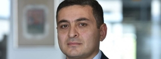 Վախի մթնոլորտն ակնհայտ թանձրացել է. մեր հասարակությունը ոչ միայն առաջ չի գնում դեպի «արևմուտք», այլ հետ է գնում դեպի հին արևելք. Մենուա Սողոմոնյան