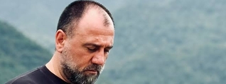 Պարոն Փաշինյան, դուք, որպես հայկական բլոգոսֆեռայի ռահվիրա պետք է հասկանաք, որ ձեզ հագցրել են. Ռուբեն Մխիթարյան