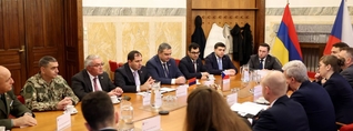 Սուրեն Պապիկյանն ու Չեխիայի փոխվարչապետը քննարկել են ռազմատեխնիկական համագործակցությունը