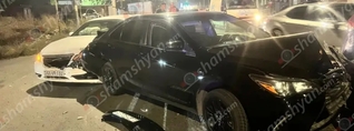 Դավիթ Բեկի փողոցում բախվել են «Toyota Camry»-ն, «Chrysler»-ը և «Nissan Rogue»-ը