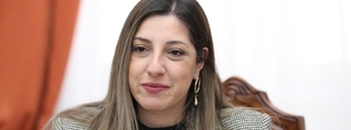 Հռիփսիմե Գրիգորյանն ԱԺ-ում ստանձնել էր Արարատ Միրզոյանի պաշտպանի դերը․ «Ժողովուրդ»