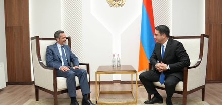Ալեն Սիմոնյանն ու Ֆրանսիայի դեսպանը քննարկել են երկկողմ օրակարգի հարցեր