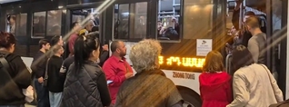 «Էս ա վիճակը»․ Երևանի կանգառներում քաղաքացիները ժամերով սպասում են ավտոբուսներին