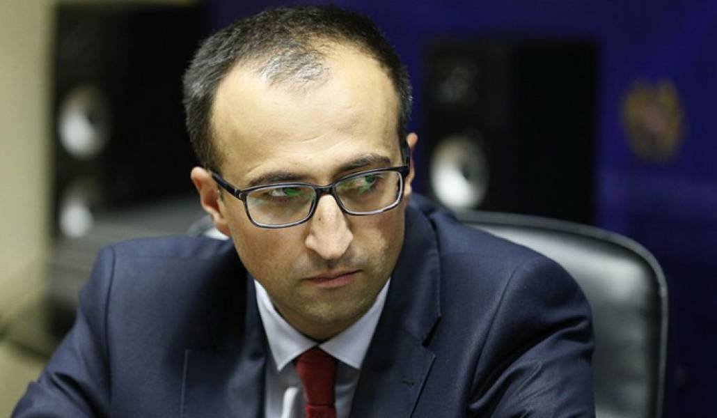 Արսեն Թորոսյանը մեկ զարկով երկու նապաստակ կխփի. ինչ է ծրագրել․ Ժողովուրդ