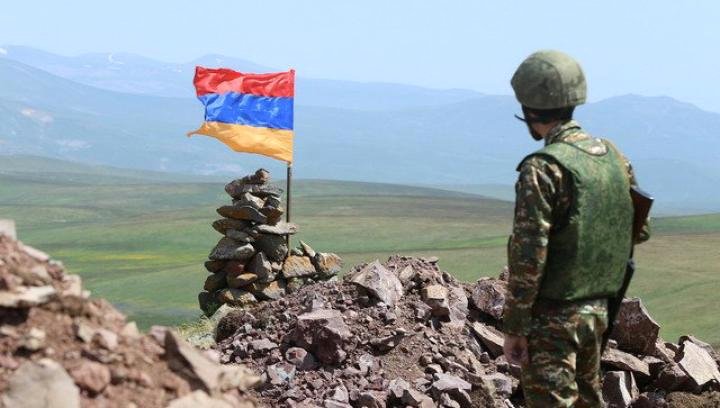 Հայ զինվորն ադրբեջանցու գլխարկը դրել, մտել է թշնամու զորքի մեջ և փամփուշտը «գողացել»․ Հրապարակ